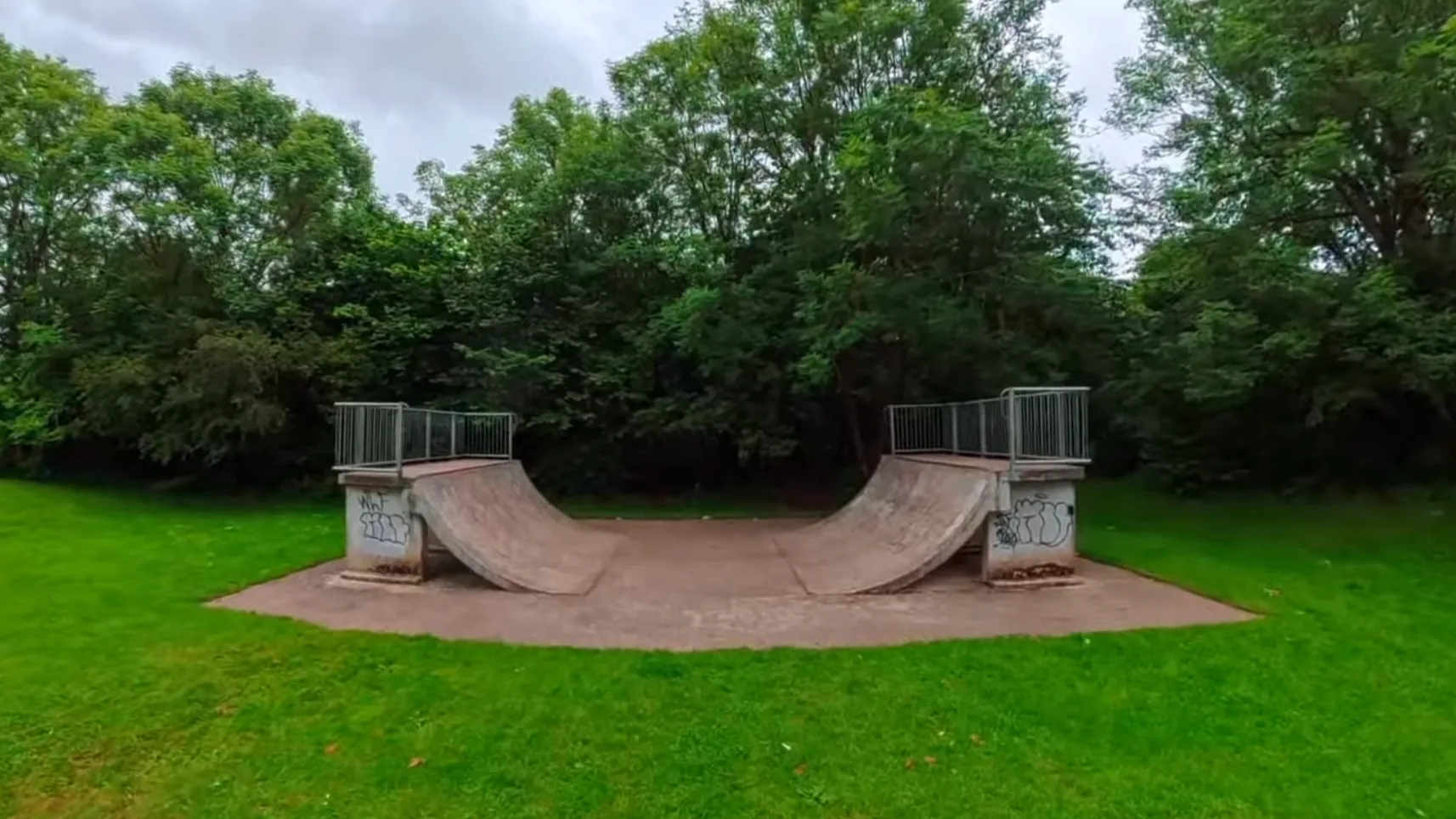 Waterhead Halfpipe — photo 1